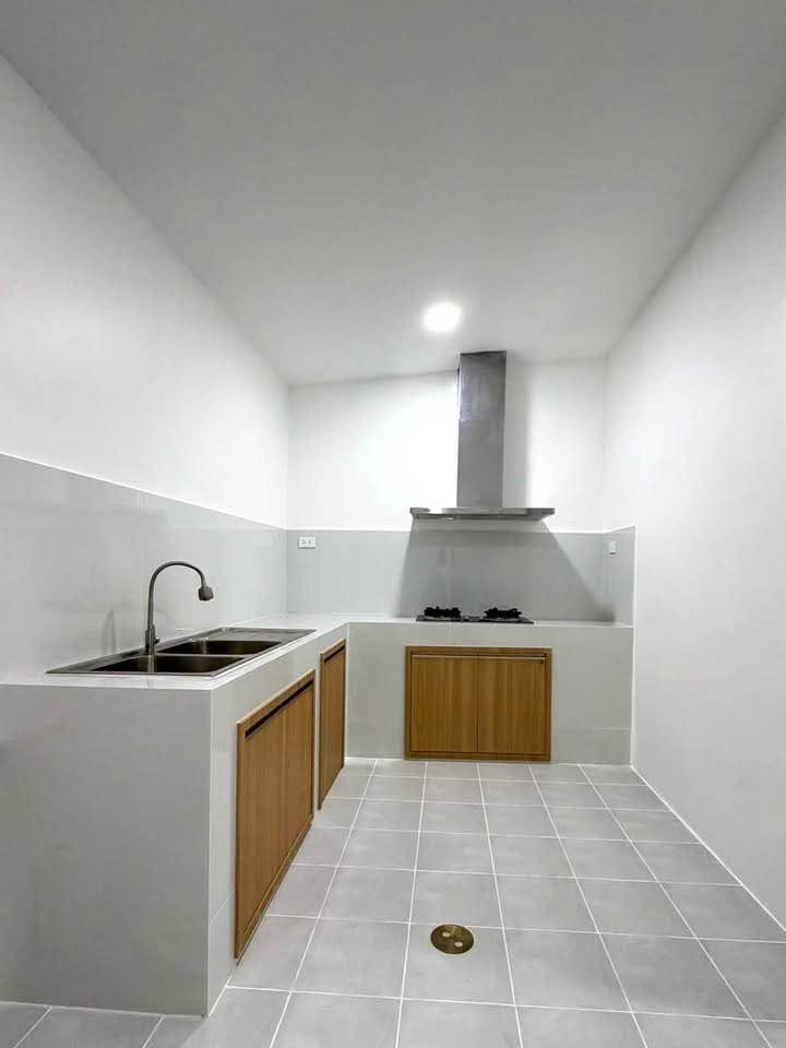 Renovated 2-storey townhouse for sale in Kathu, Soi Bai Yok – photo 3