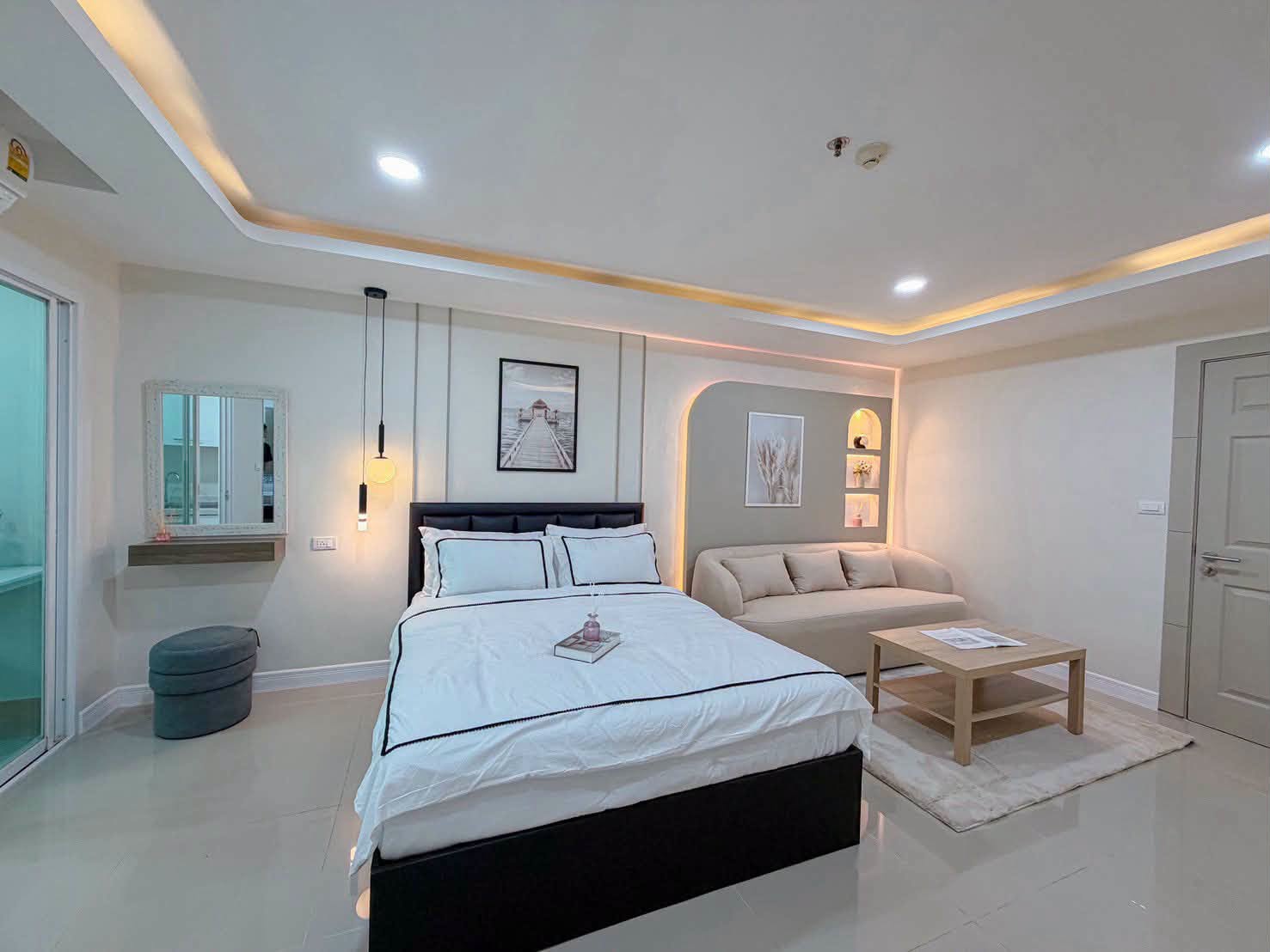 Corner Condo Unit for Sale at The View Condo Suanluang, Phuket – รูปที่ 1