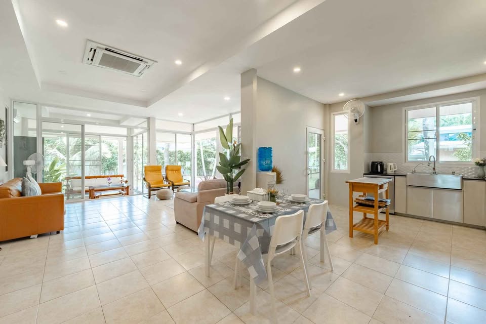 Private pool villa on 1,252 sqm land for rent in Rawai – รูปที่ 6