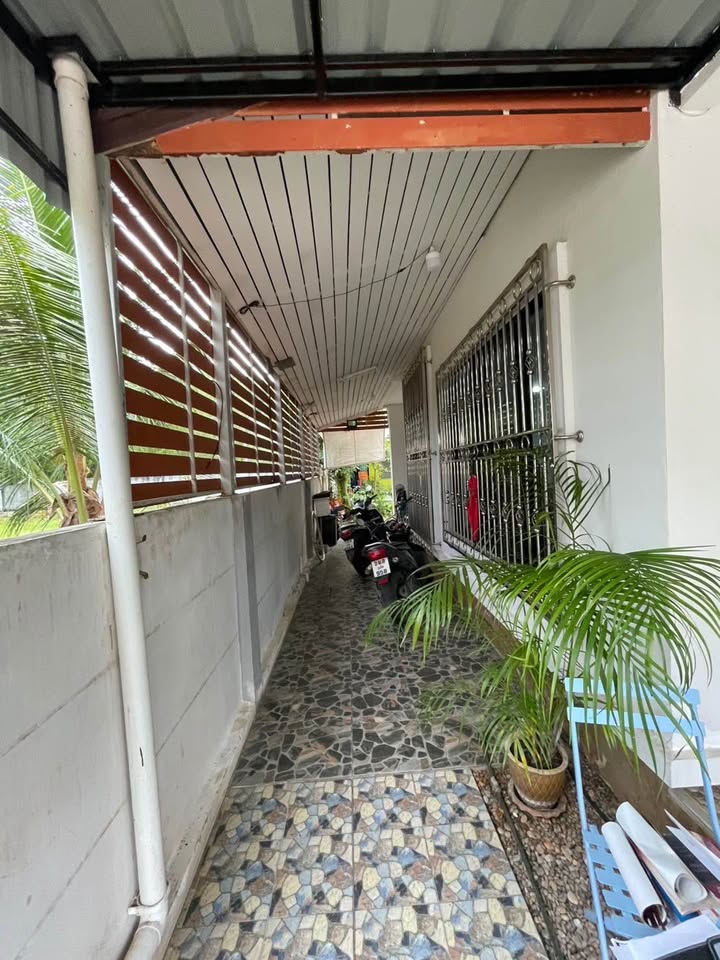 Corner 3-bedroom house with extra shophouse for sale at Panason Park Ville, Sire – photo 6