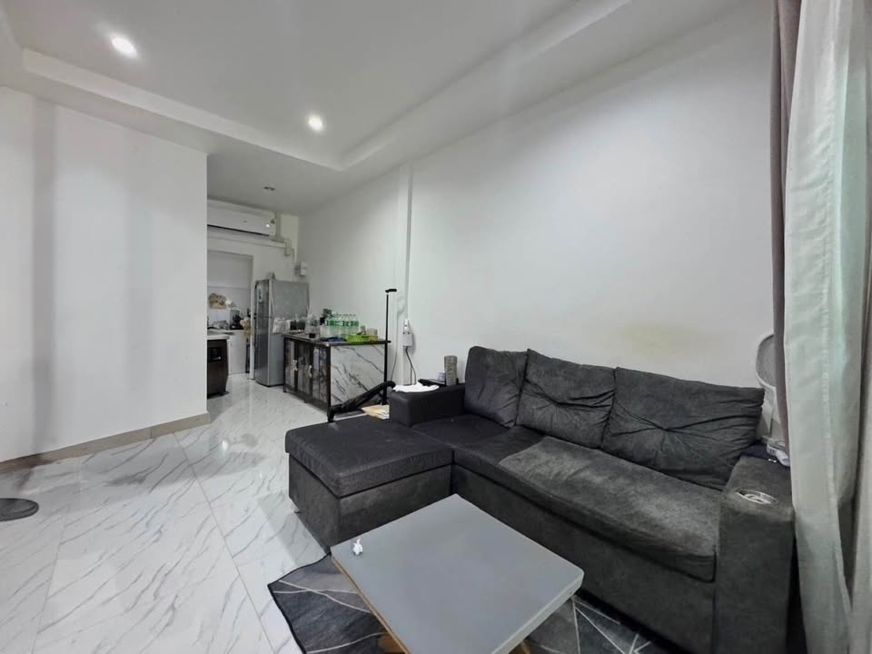 Single-storey 2-bed townhouse near Palai Beach, Chalong – photo 3