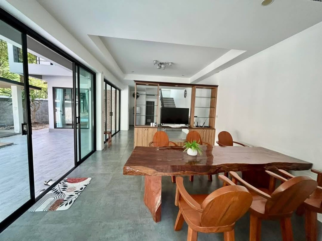 Pet-friendly 3-bed pool villa for rent in Paklok, Thalang – photo 8