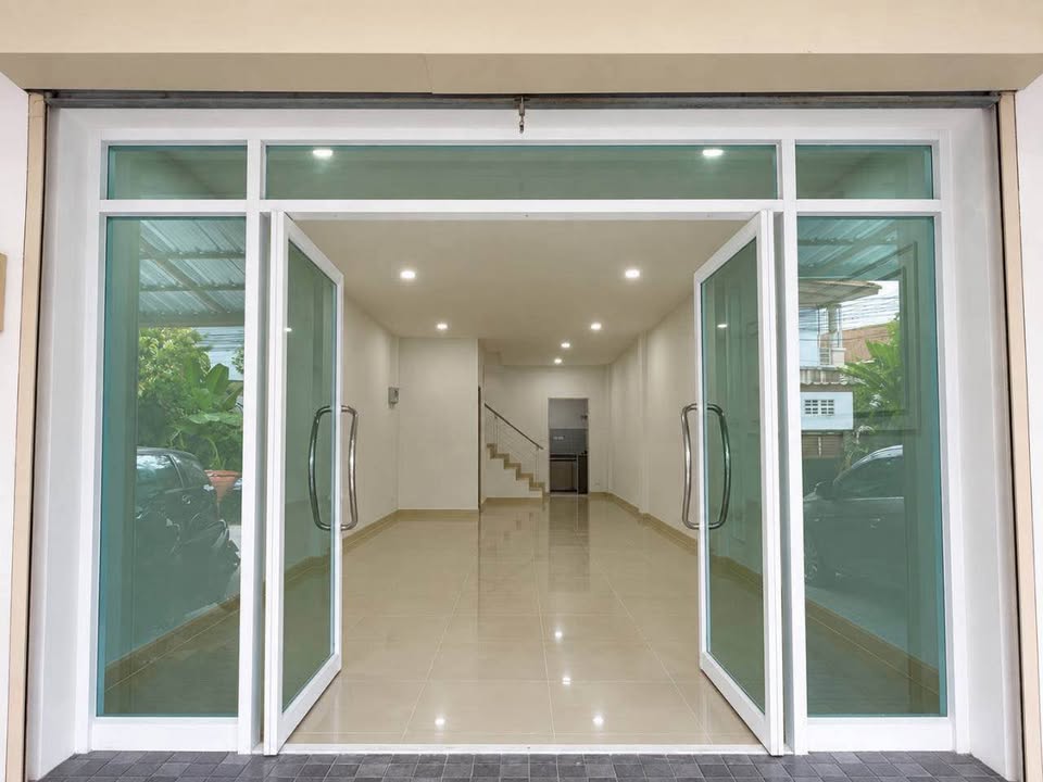 3-storey townhome for sale at Panason Bo Rae – photo 6