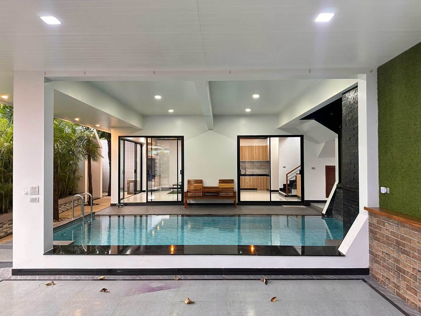 3-bedroom private pool villa in Thalang – photo 2