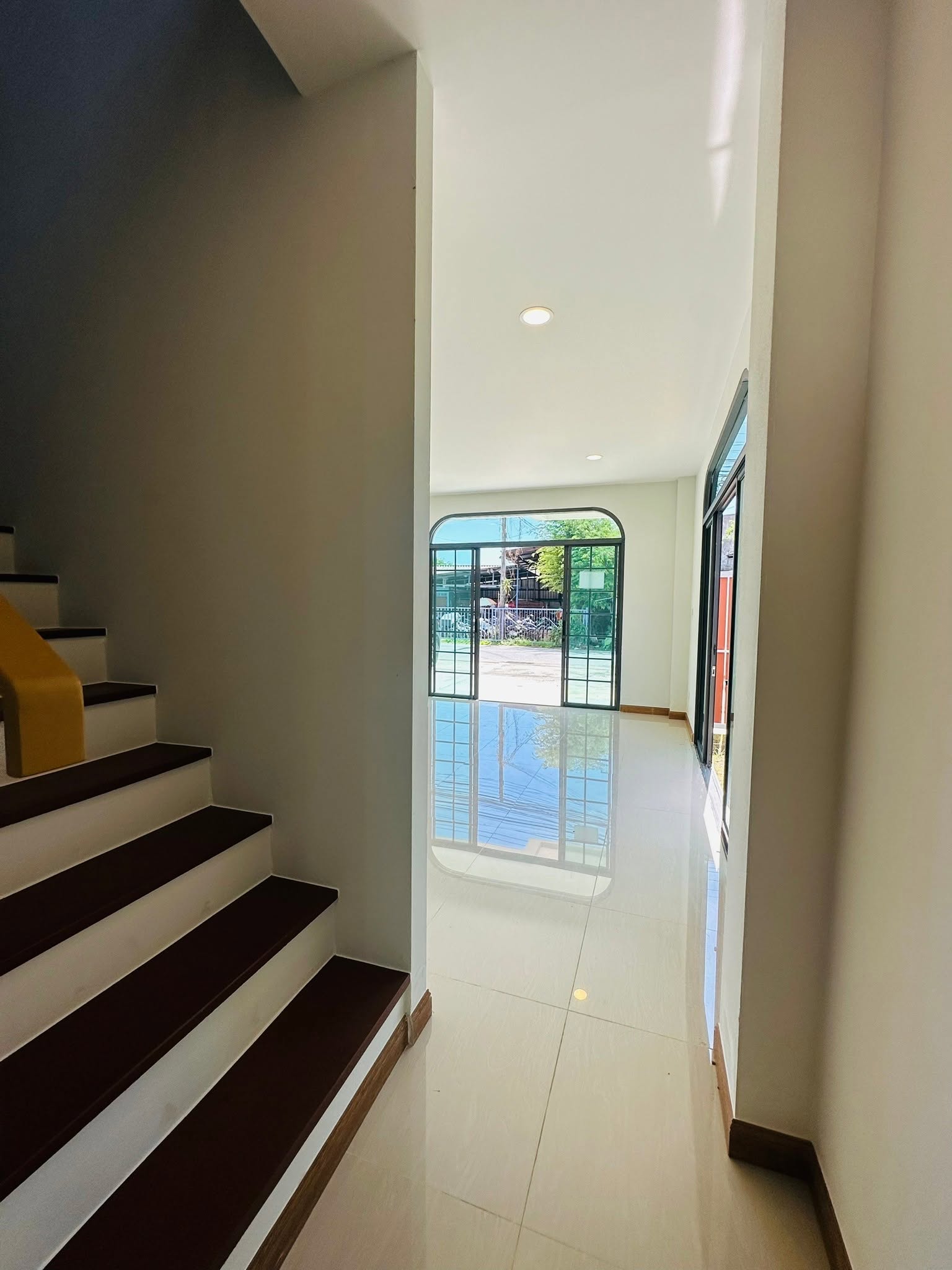 New 3-bedroom semi-detached house for rent in Chalong – photo 7