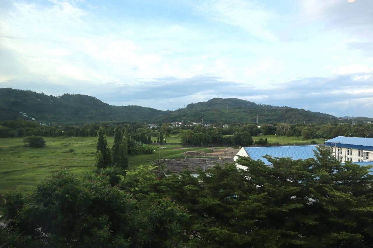 Furnished mountain view condo at Condotel Buri 1, Chalong – photo 10