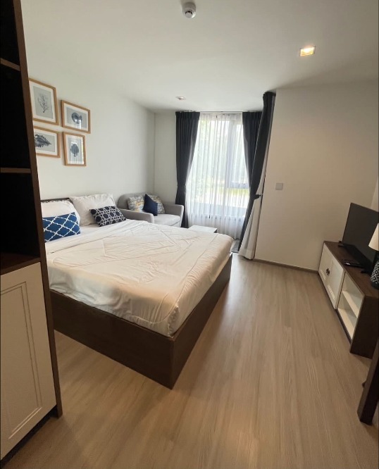 Furnished 1-bedroom condo for rent at The Base Central Phuket