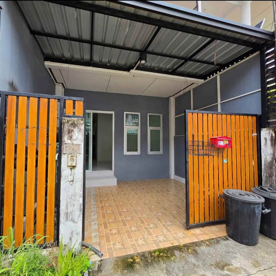 3-bedroom townhouse in Panason village, Bo Rae - Wichit – photo 3
