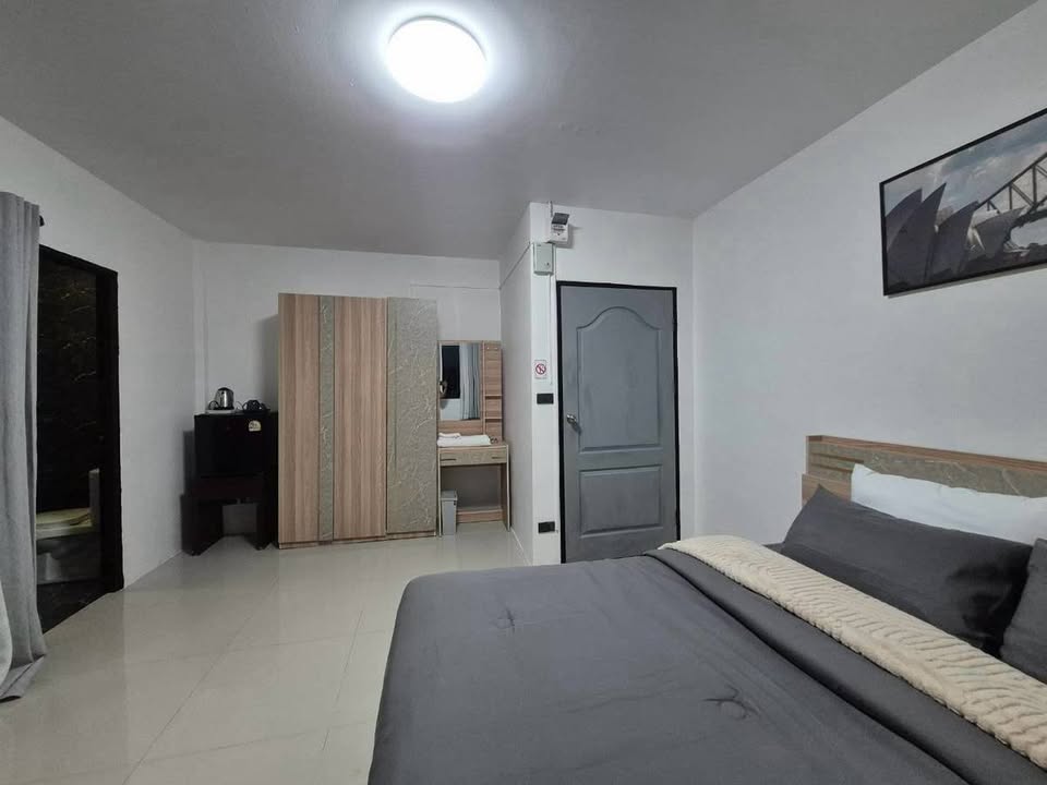 Fully furnished studio apartment for rent on Soi Ta-iad – photo 4