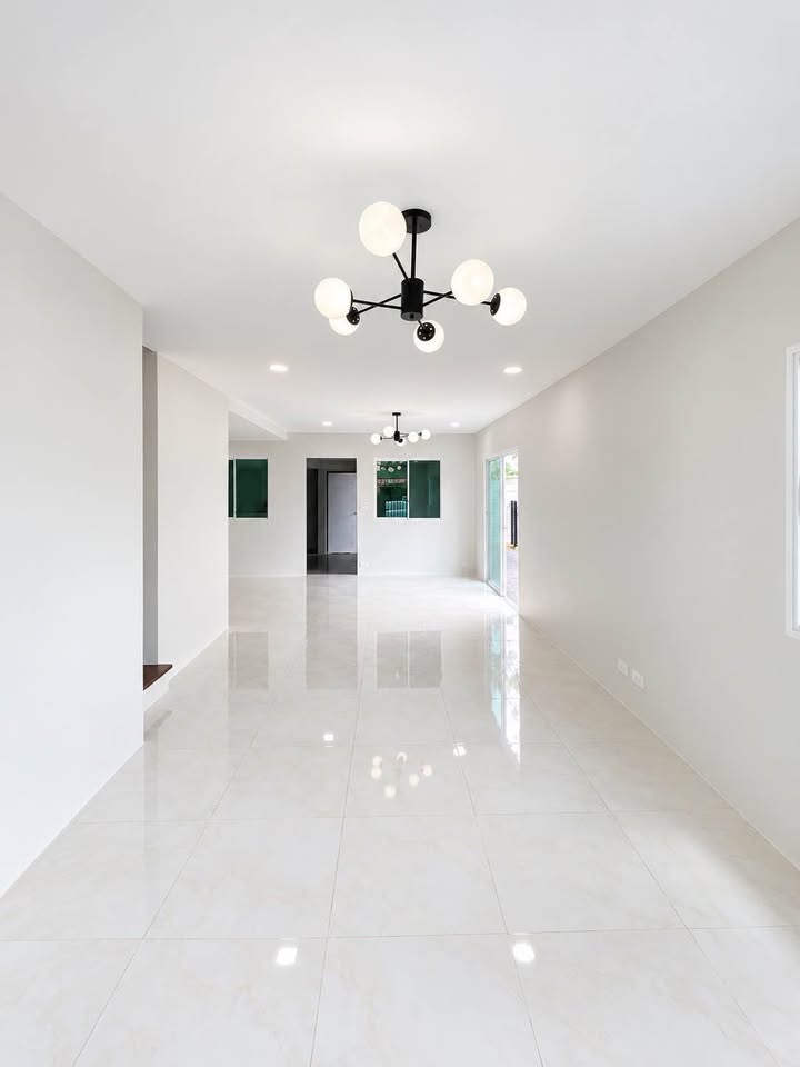 Renovated 3-bedroom corner townhouse for sale at Pruksa Ville Thalang – photo 6