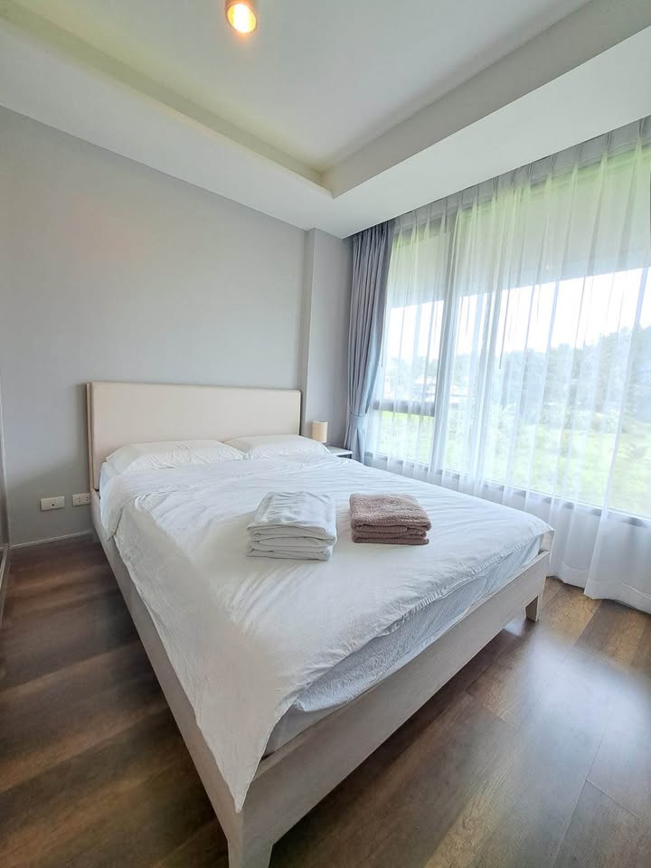 Furnished 1-bedroom condo for rent at 6 Avenue, near Surin Beach