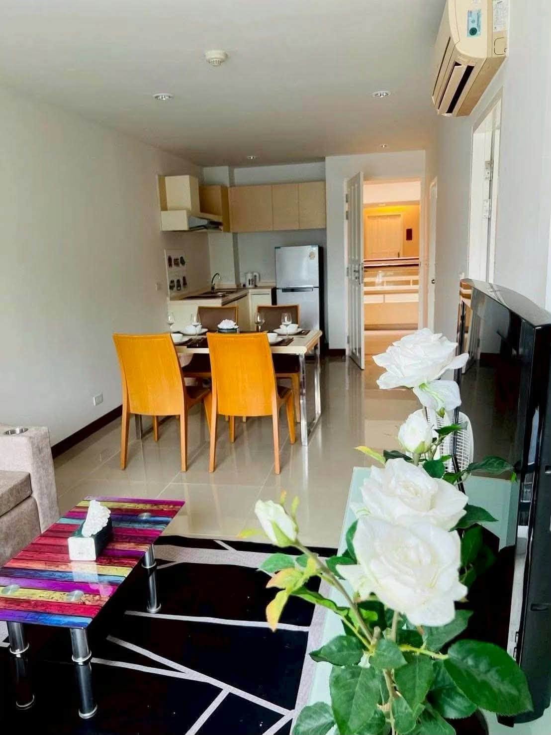 1-bed condo with jacuzzi tub for rent at The Point Phuket – photo 2
