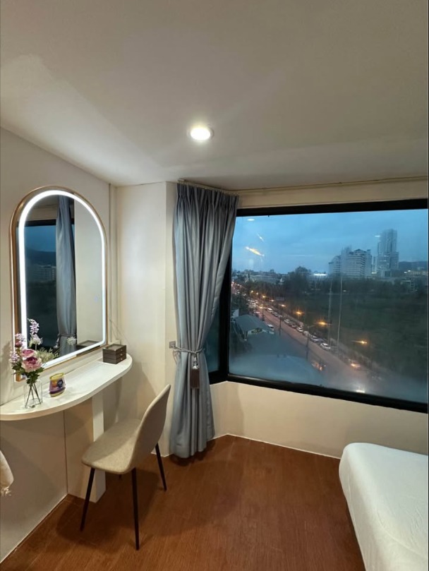 High-floor studio apartment with partial sea view in Patong – รูปที่ 4
