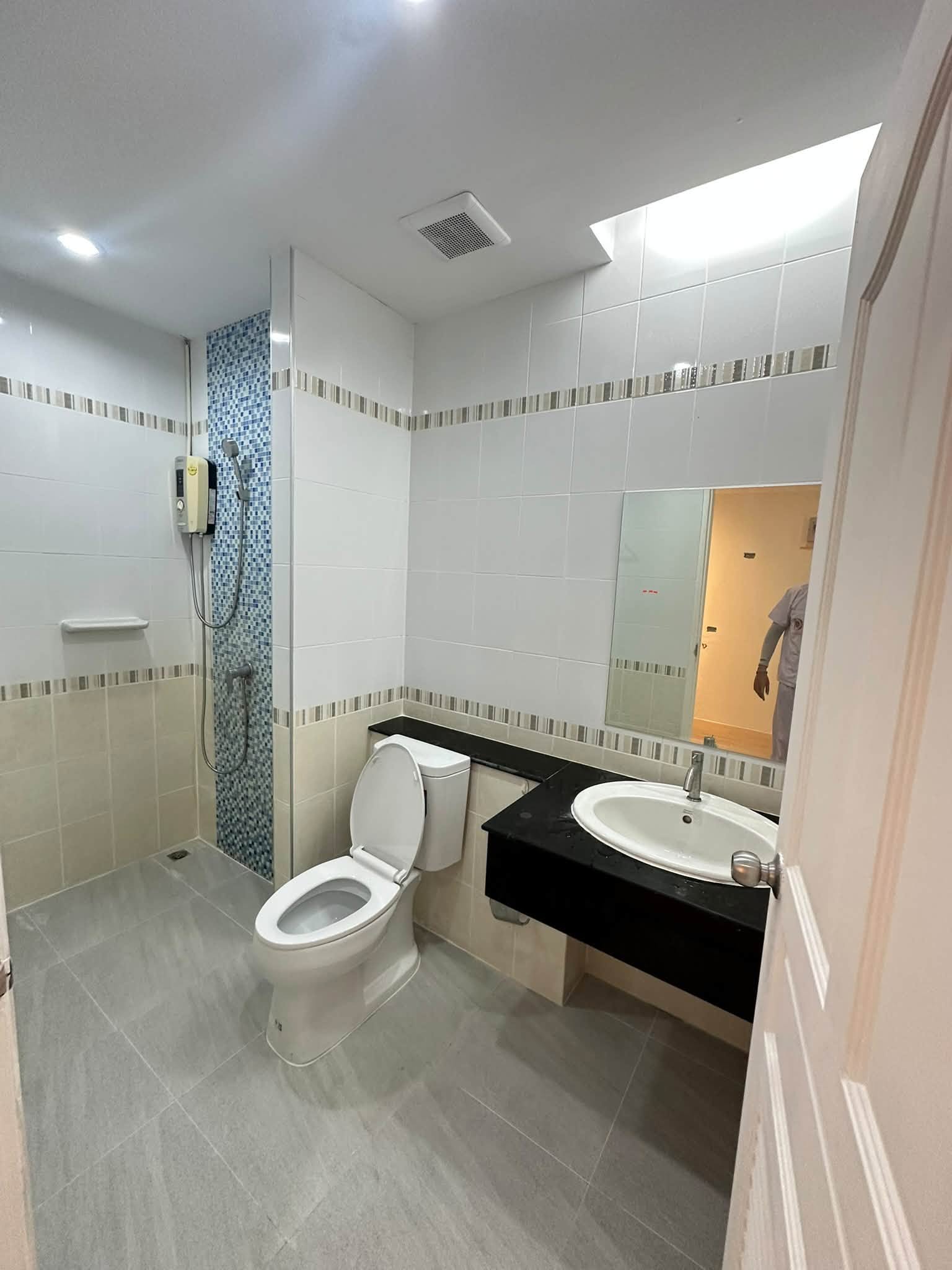 Renovated 36 sqm Condo for Sale at Panason Green Place, Building E – photo 5