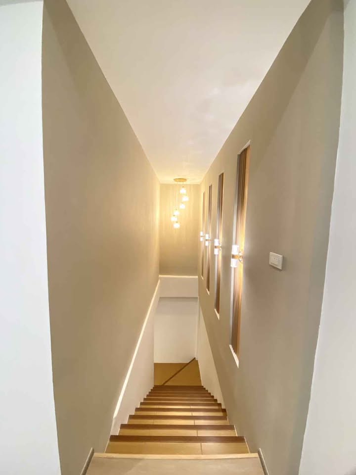 Renovated 2-storey townhome for sale in Rassada near Mission Hospital – photo 5