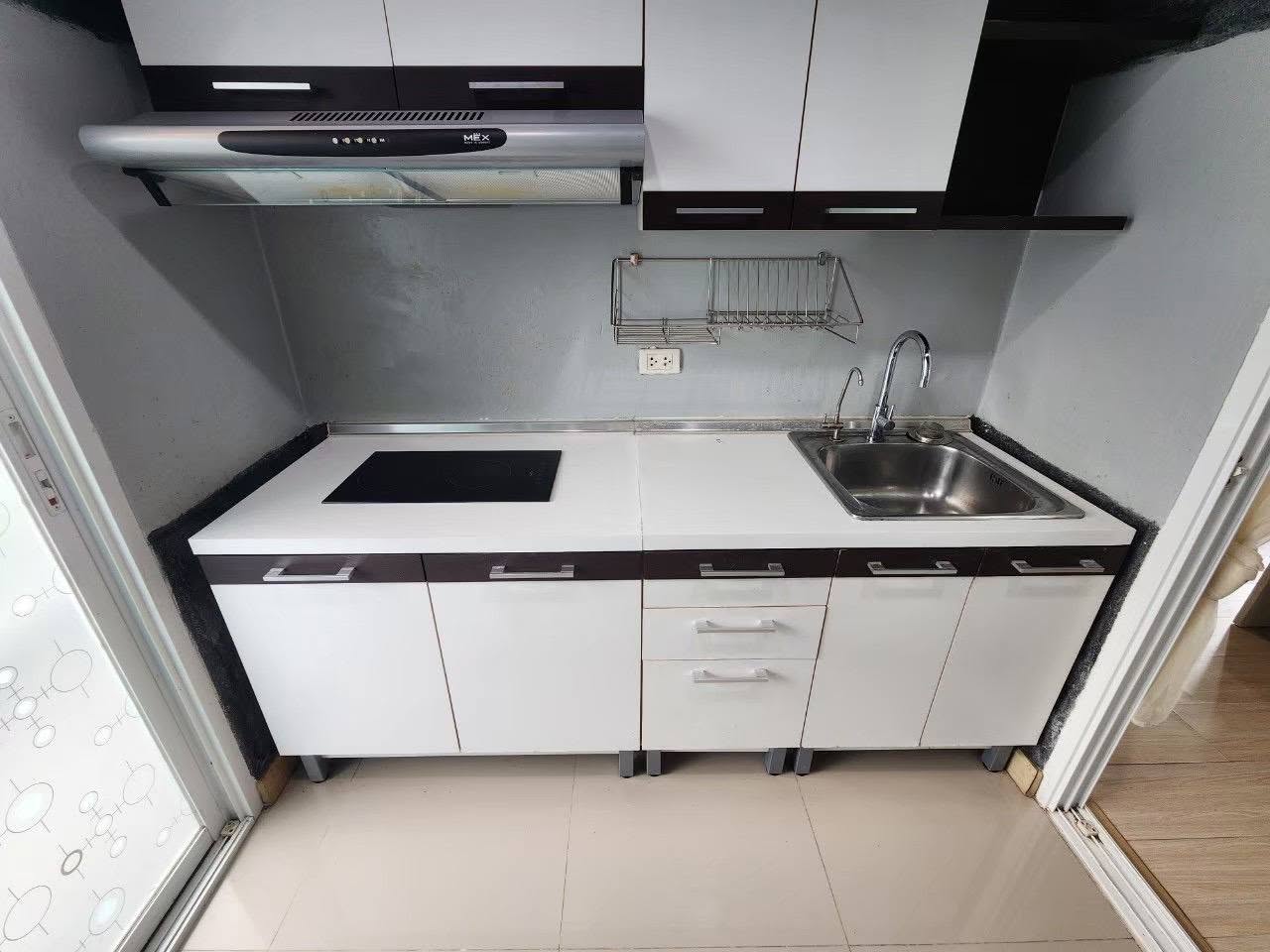 Corner studio condo for rent at The View Suan Luang, Naka – photo 5