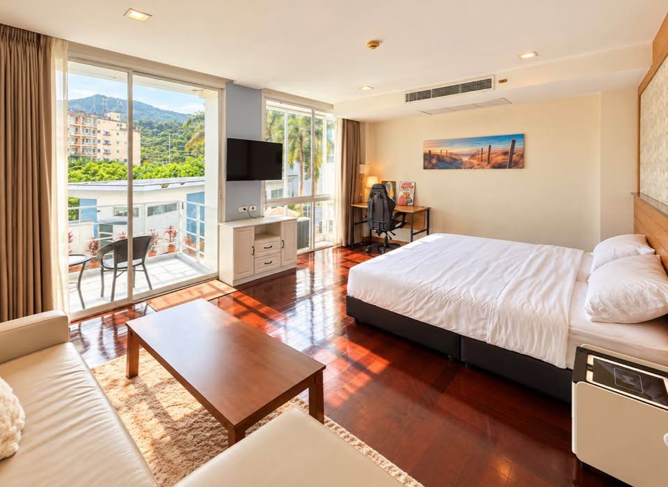 1-bed condo for rent at The Kris Residence, Patong – รูปที่ 3