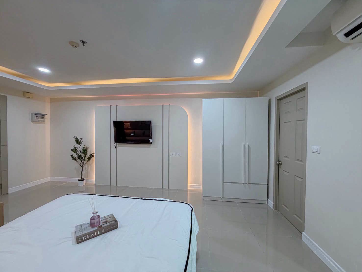 Corner Condo Unit for Sale at The View Condo Suanluang, Phuket – รูปที่ 3