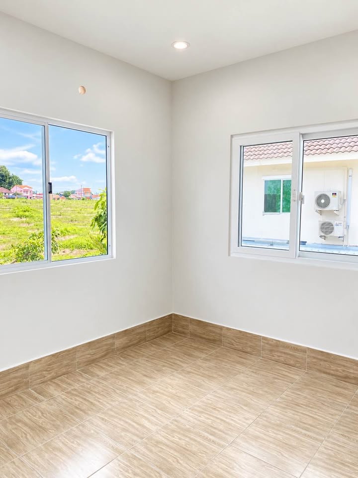 Renovated 3-bedroom corner townhouse for sale at Pruksa Ville Thalang – photo 8