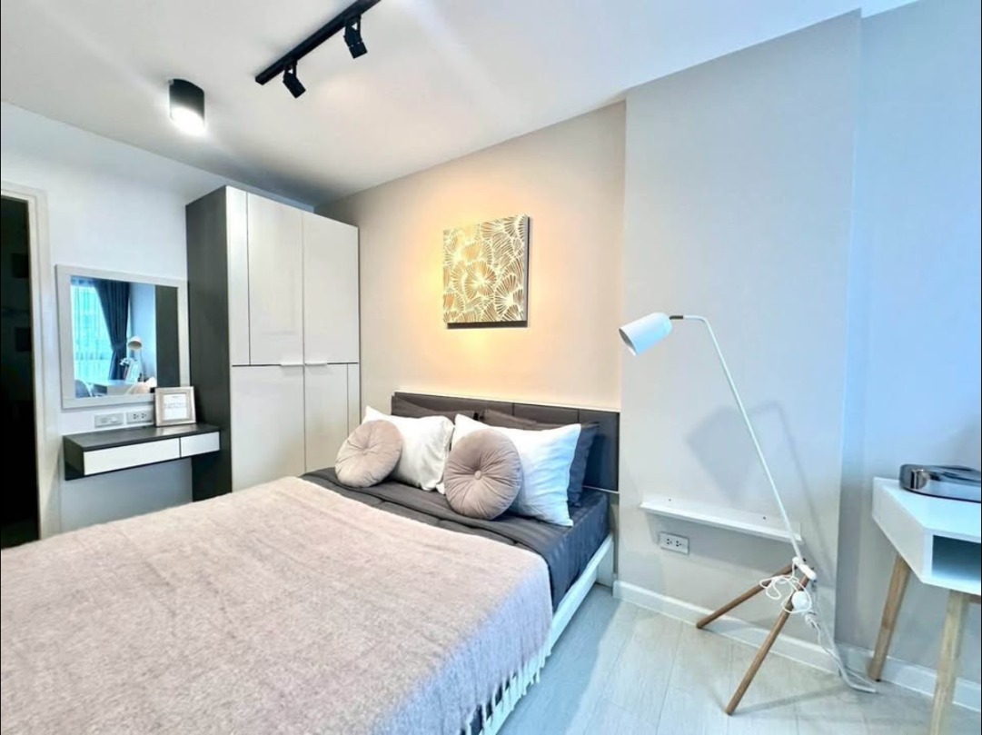 Furnished 1-bed condo at Zcape 3 near Central Phuket – photo 1