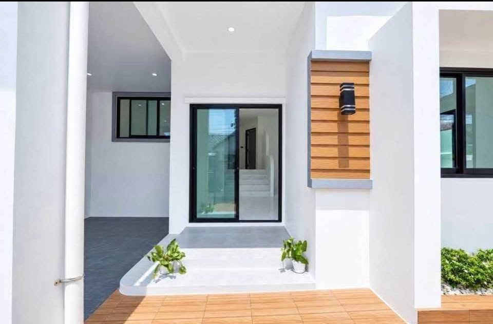 3-bedroom house for sale at Sri Suchart 2 Village – photo 8