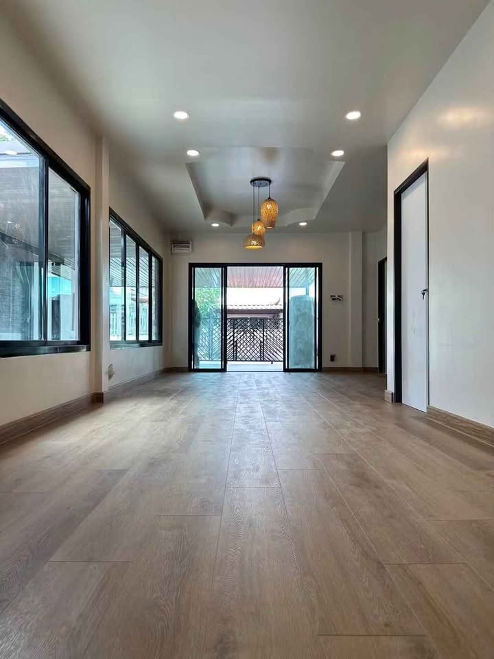 Renovated single-storey twin house in Pa Khlok – photo 5