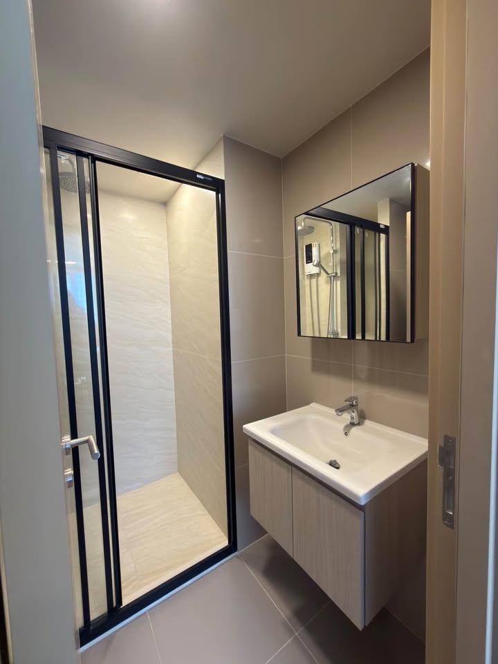 Pool view studio for rent at The Base Rise – รูปที่ 7