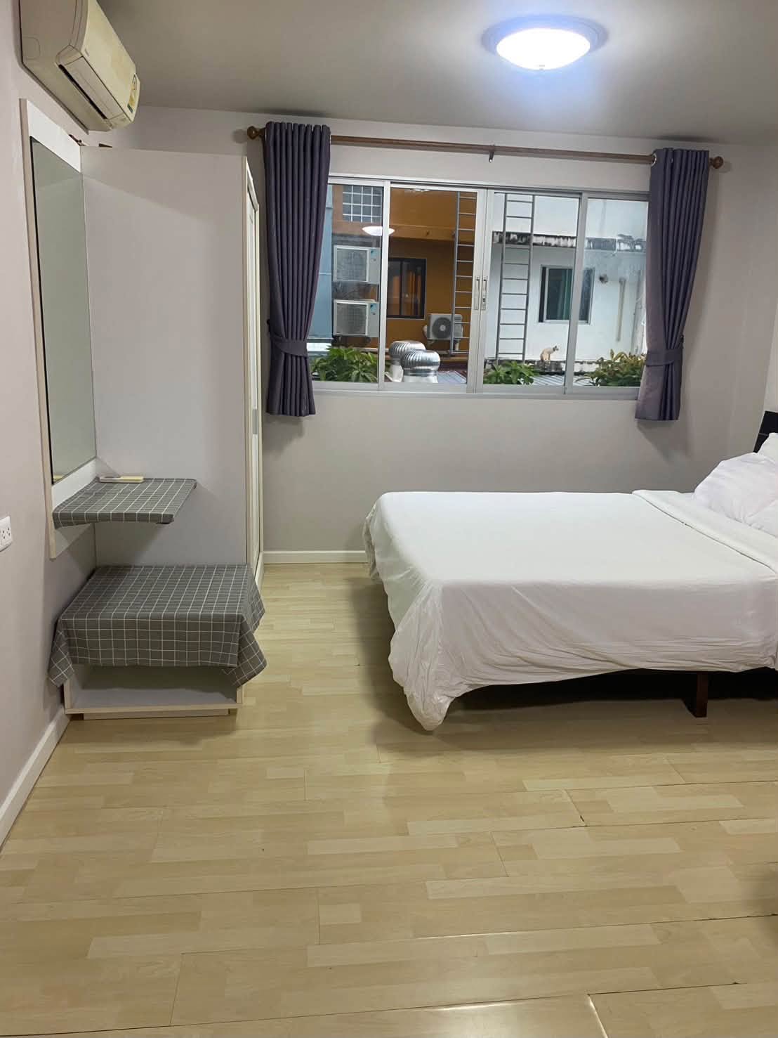 Furnished 1-bed condo for rent at Dcondo Kathu, 2nd floor – รูปที่ 1