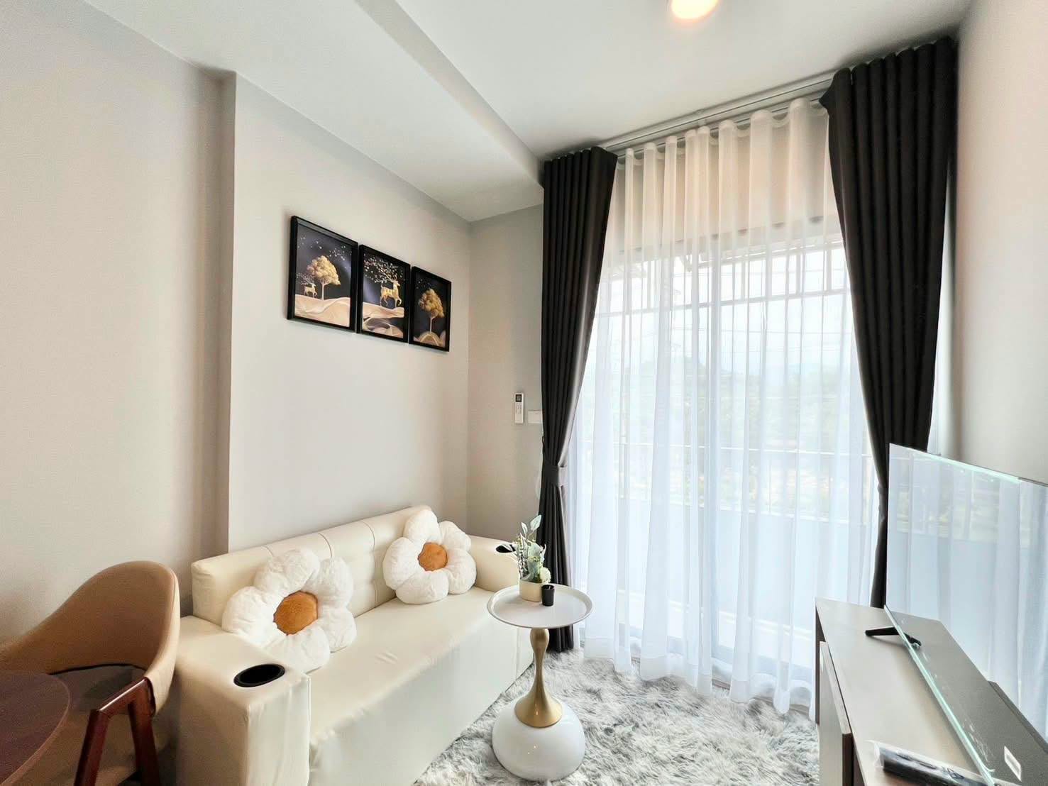 Brand-new furnished 1-bedroom condo for rent at The Cube Amaze – photo 1