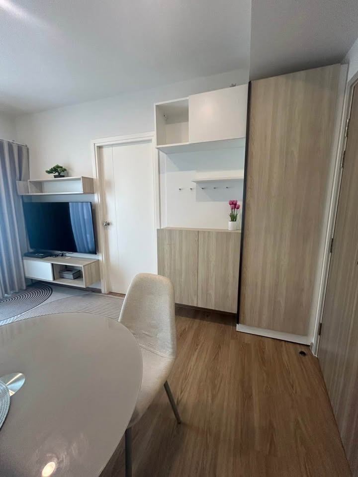 Corner 1-bedroom condo for rent near Central Phuket