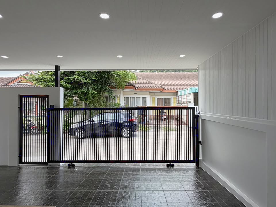 3-bedroom house in Thepburi village, Ratsada – photo 2