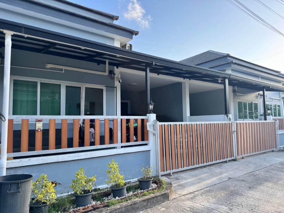 Single-storey 2-bed townhouse near Palai Beach, Chalong – photo 11