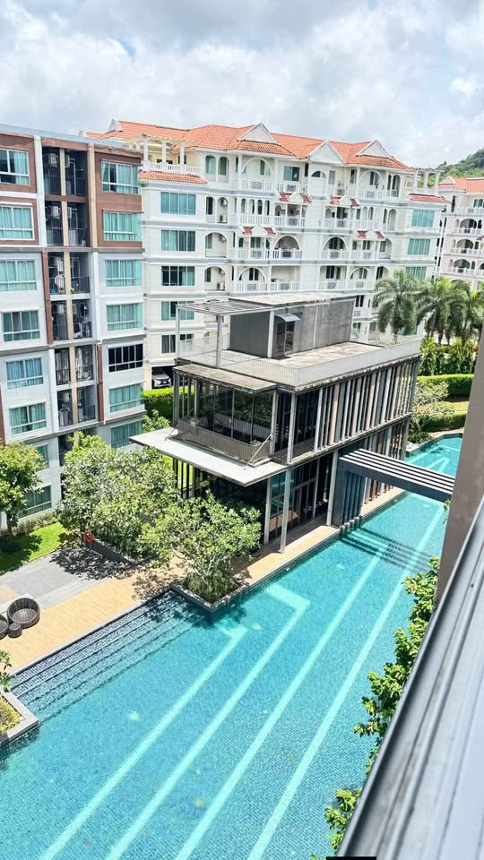 Furnished pool-view condo for rent at D Condo Mine, Kathu