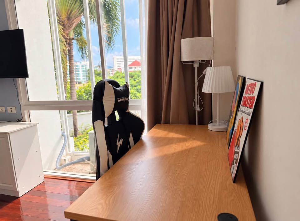 1-bed condo for rent at The Kris Residence, Patong – รูปที่ 5