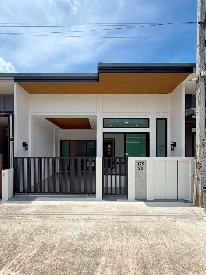 Renovated 2-bed house near Robinson Lifestyle Thalang – photo 2