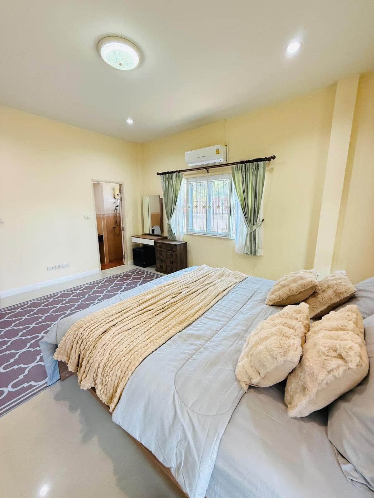 Corner pool house for sale at Sun Palm Village, Chalong – photo 2