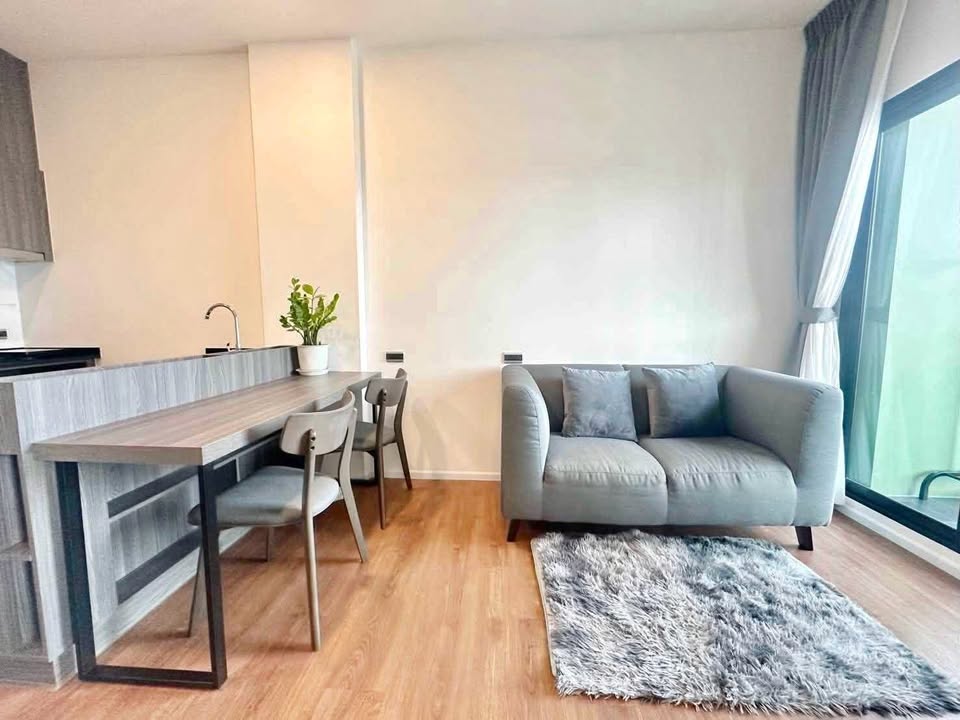 Furnished 1-bedroom condo for rent at Space Condo Phuket