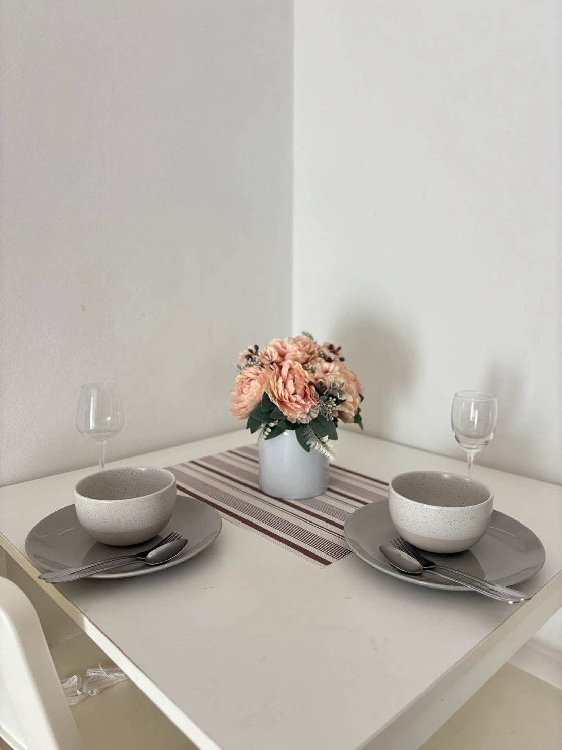 Large 48 sqm corner condo for rent at Phanason City – photo 5