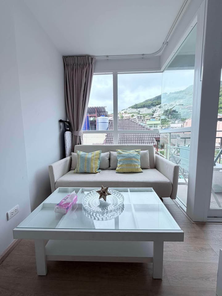 Furnished studio condo for rent at Ozone Condotel, Kata Beach – photo 9