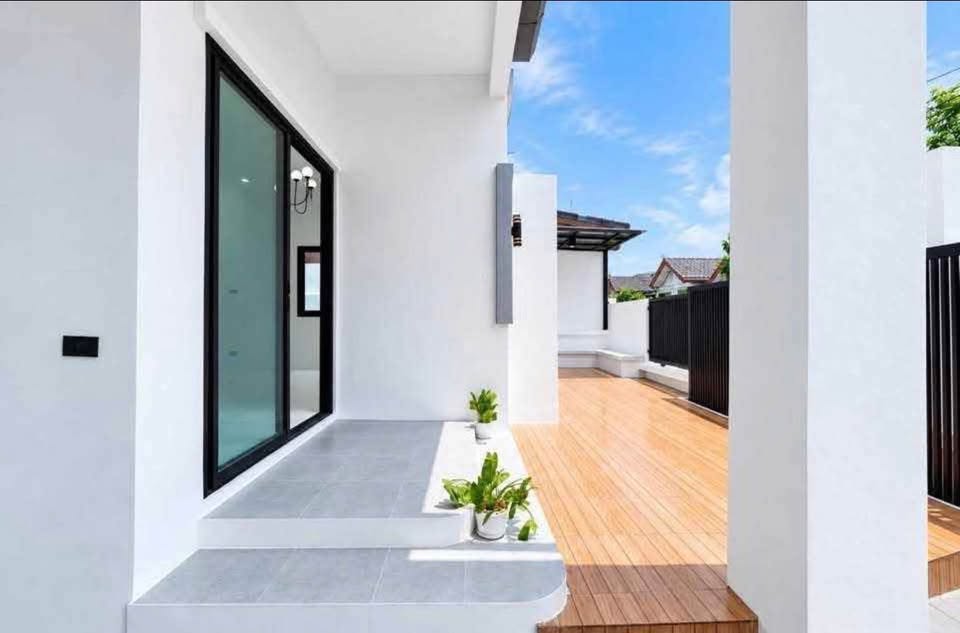 3-bedroom house for sale at Sri Suchart 2 Village – photo 4