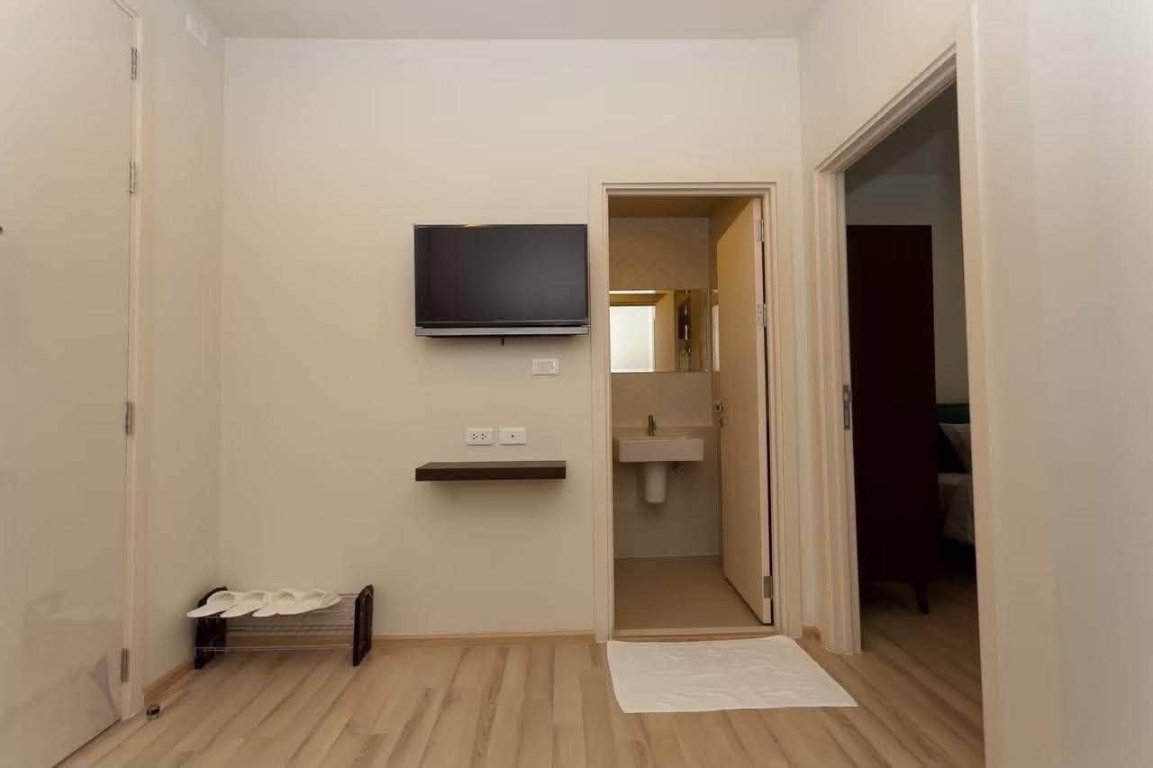 1-Bedroom Condo for Rent at The Base Downtown Phuket – photo 4