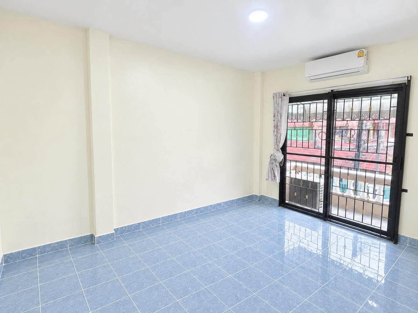 3-bed townhouse for rent in Naka area – รูปที่ 8