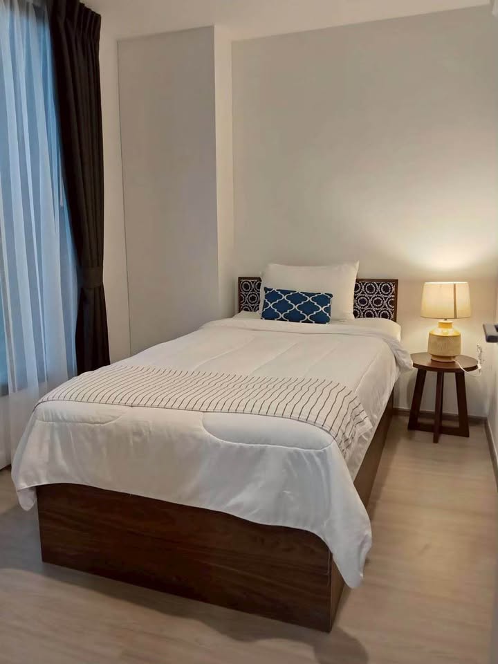 Furnished 2-bed condo for rent at The Base Rise near Central – photo 2