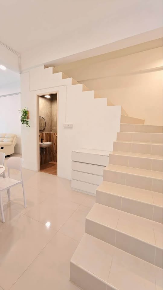Furnished 2-bedroom townhome for rent in Chalong – photo 7
