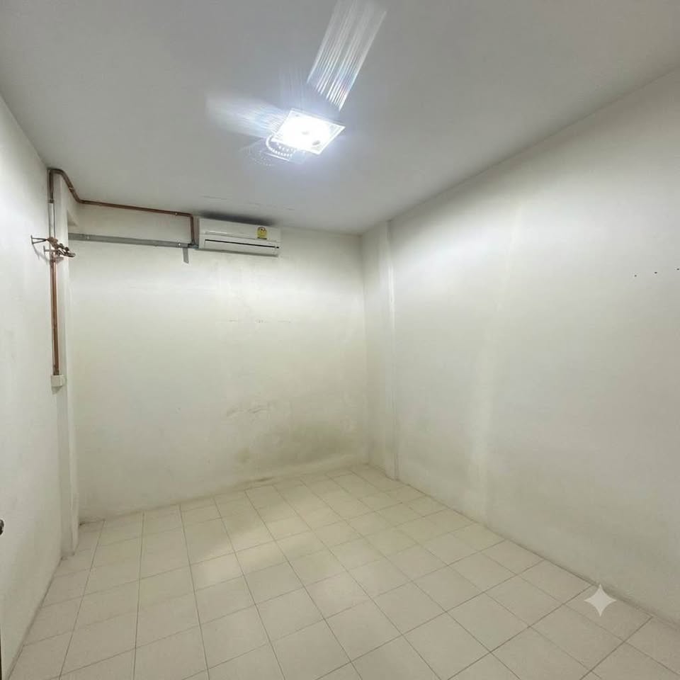 2-bed house in Srisuchat Village 3, below appraisal – photo 7