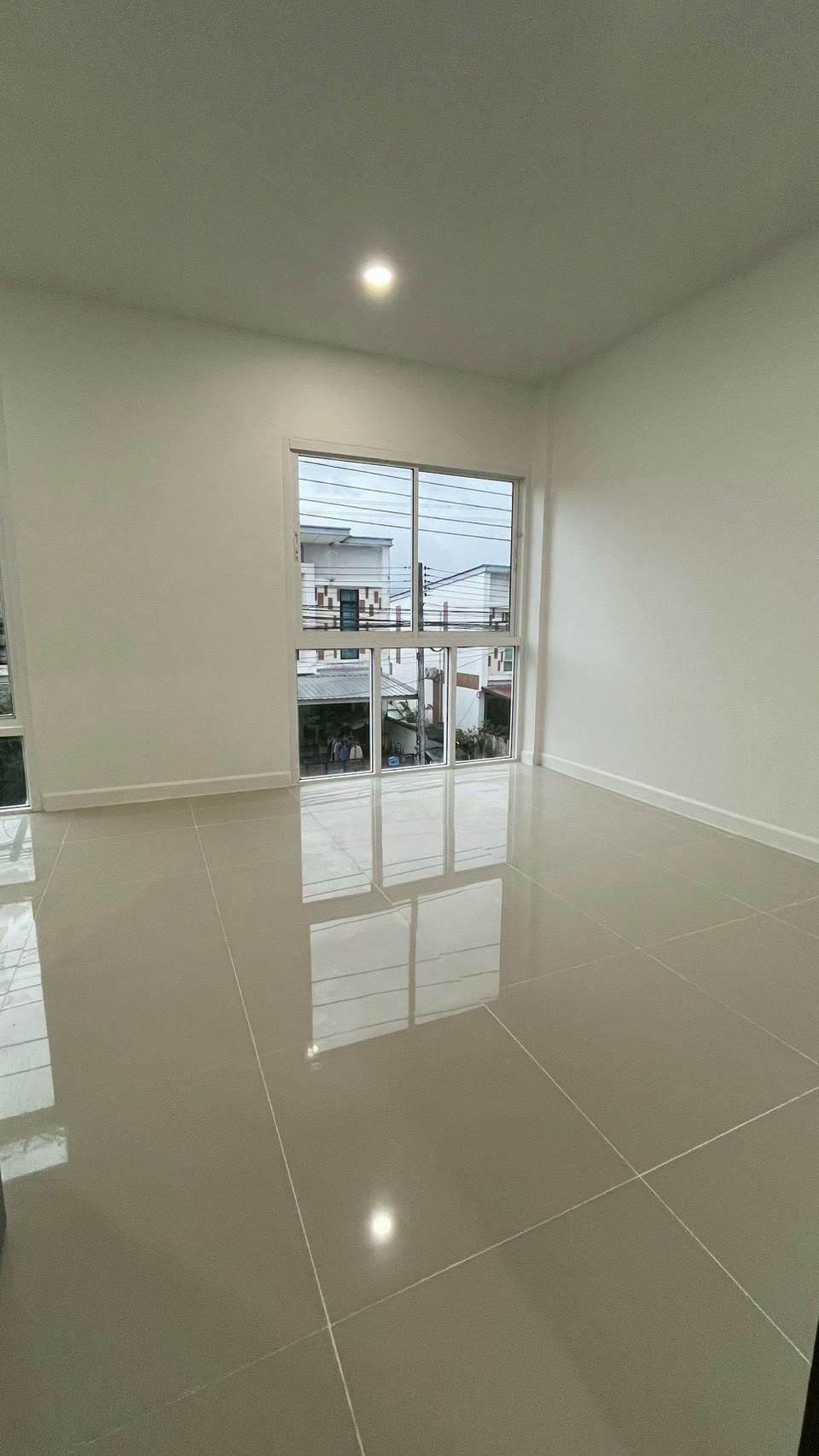 3-Bed Townhouse for Sale at Suchari Village near Heroines Monument, Thalang – photo 9