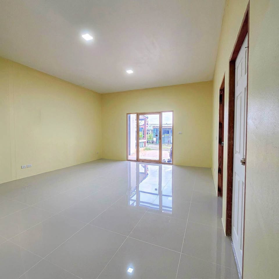 Single-storey 2-bedroom house for sale in Sam Kong, Soi Nawarak – photo 7