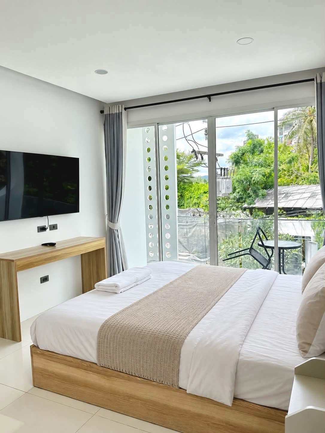 3-bedroom pet-friendly villa for rent in a Kathu golf club – photo 8