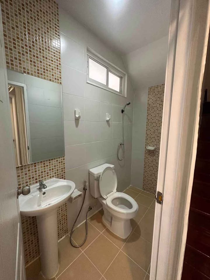 4-bed corner townhouse for sale at iLive Town 1, Anusawari – photo 7