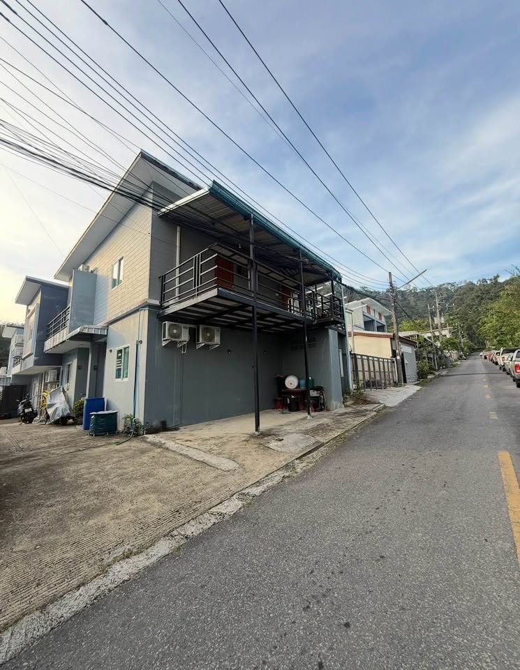 2-storey townhouse for sale at Saeng Chan, To Sae Road – photo 2